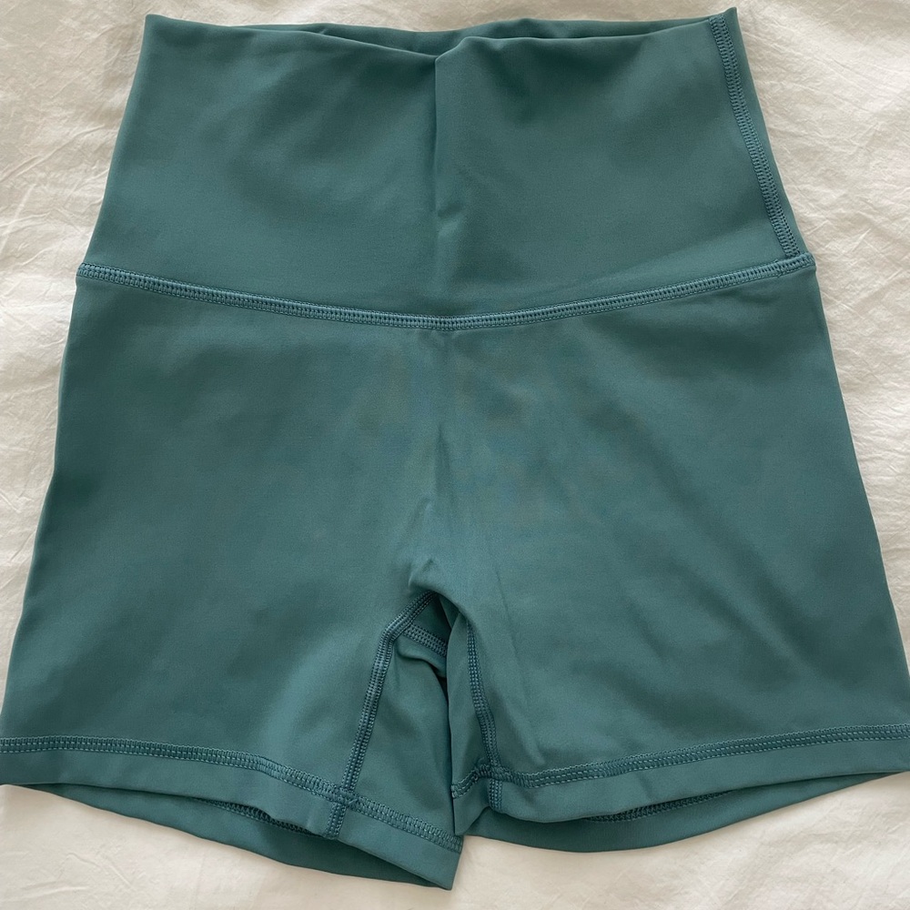 Aerie High Waisted Shorts - S